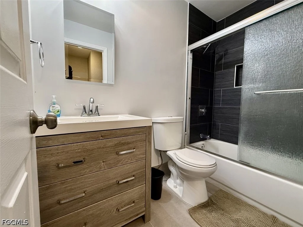 Photo of 4029 Albany Road