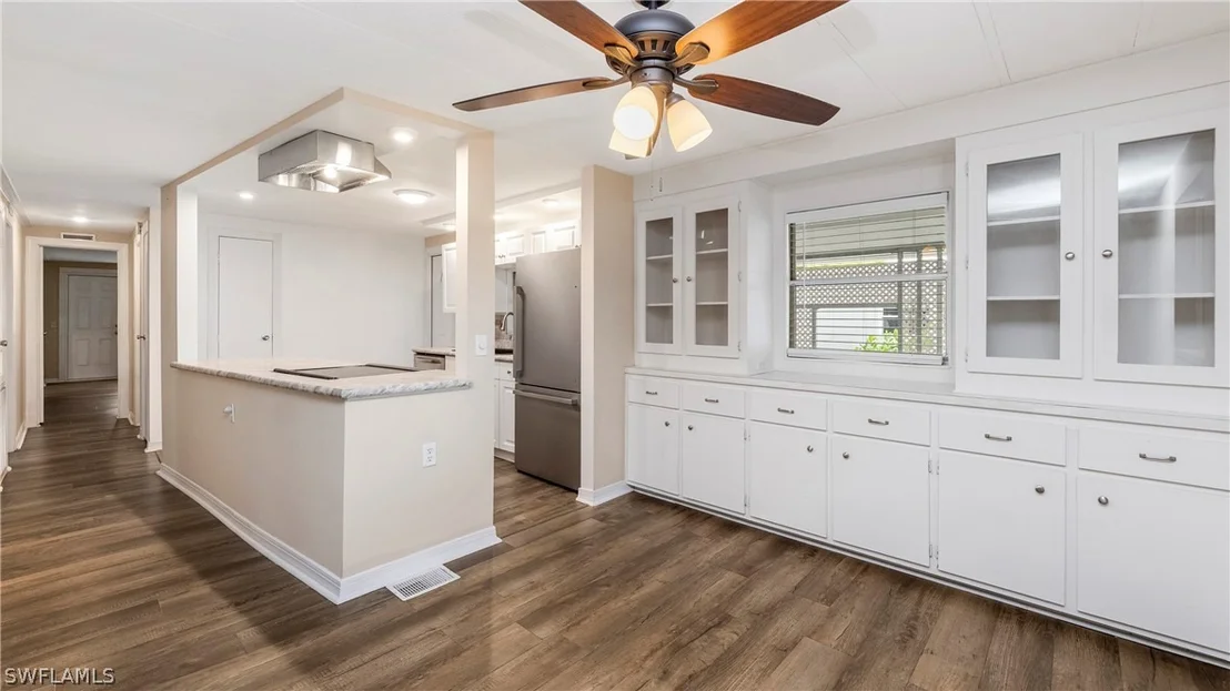 Photo of 851 Manatee Road