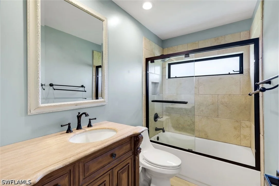 Photo of 520 Raven Way