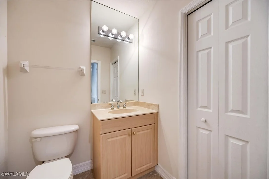 Photo of Unit 103 at 3600 Lansing Loop