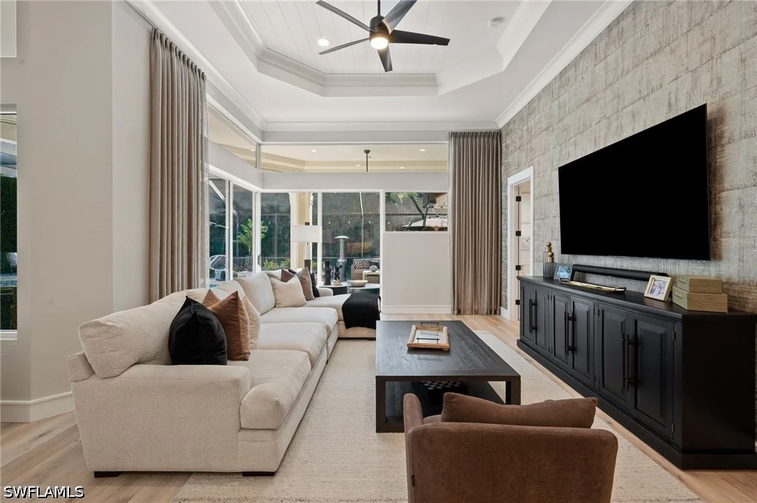 Photo of 6625 NEW HAVEN Circle