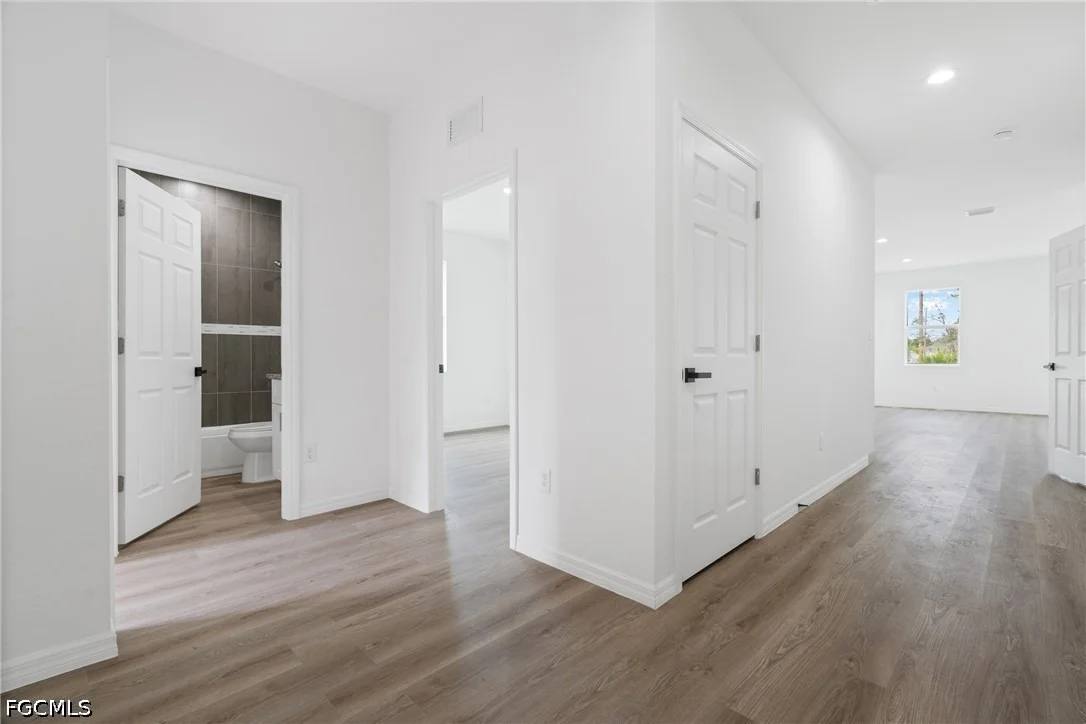 Photo of 566 Woodview Drive