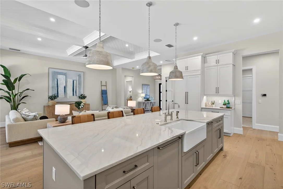 Photo of 766 95th Avenue N