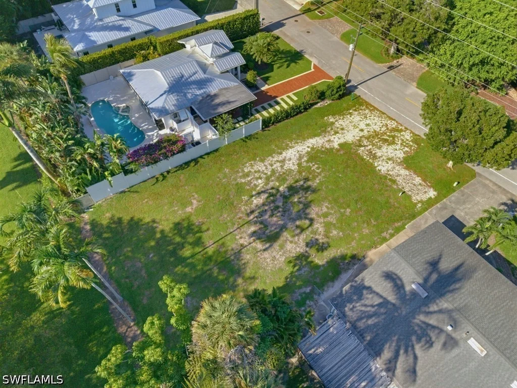 Photo of 916 13th Street N