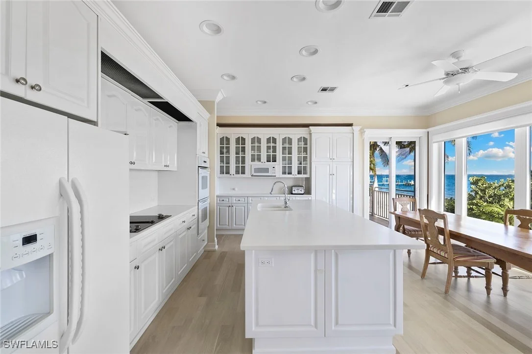 Photo of 1069 Bird Lane