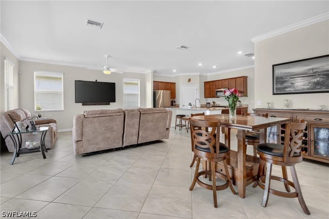 Photo of 2178 Clementine Street