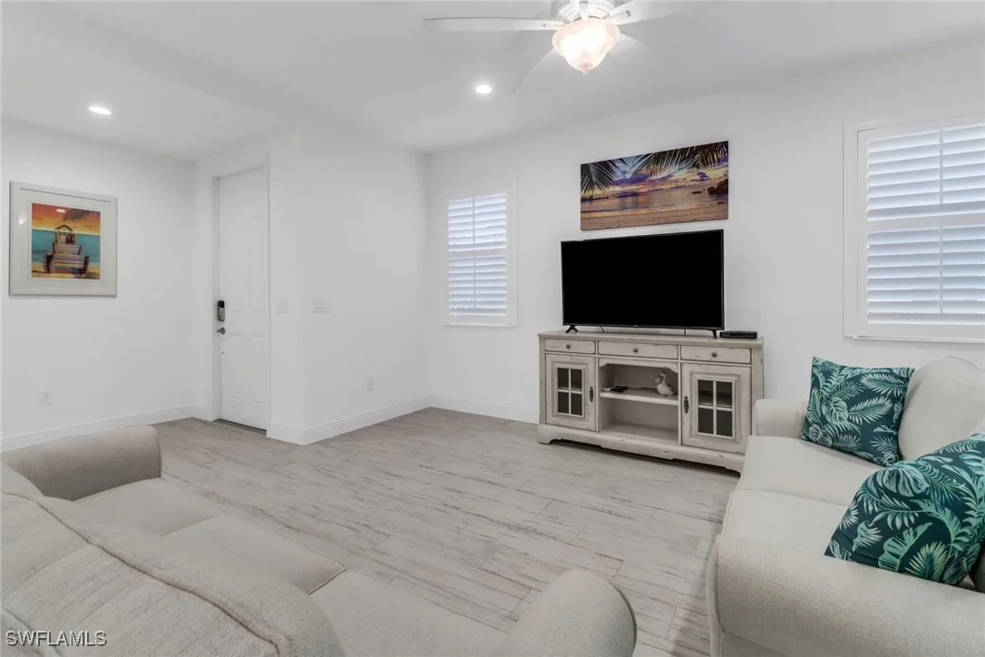 Photo of Unit 1801 at 6953 Avalon Circle
