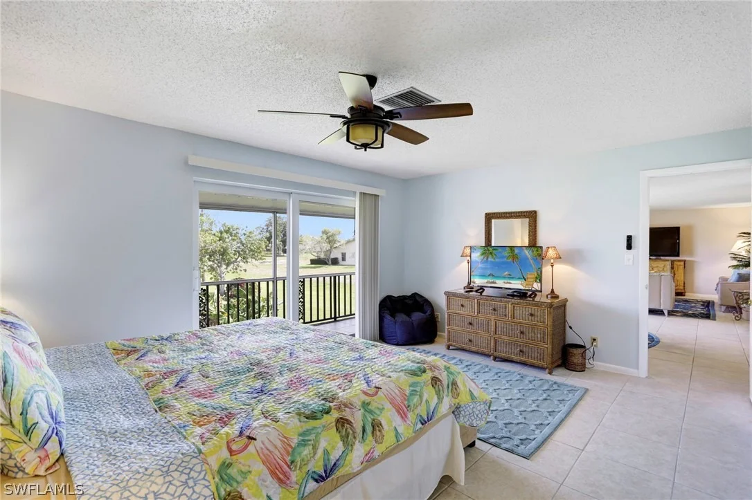 Photo of Unit 732 at 355 Palm Drive
