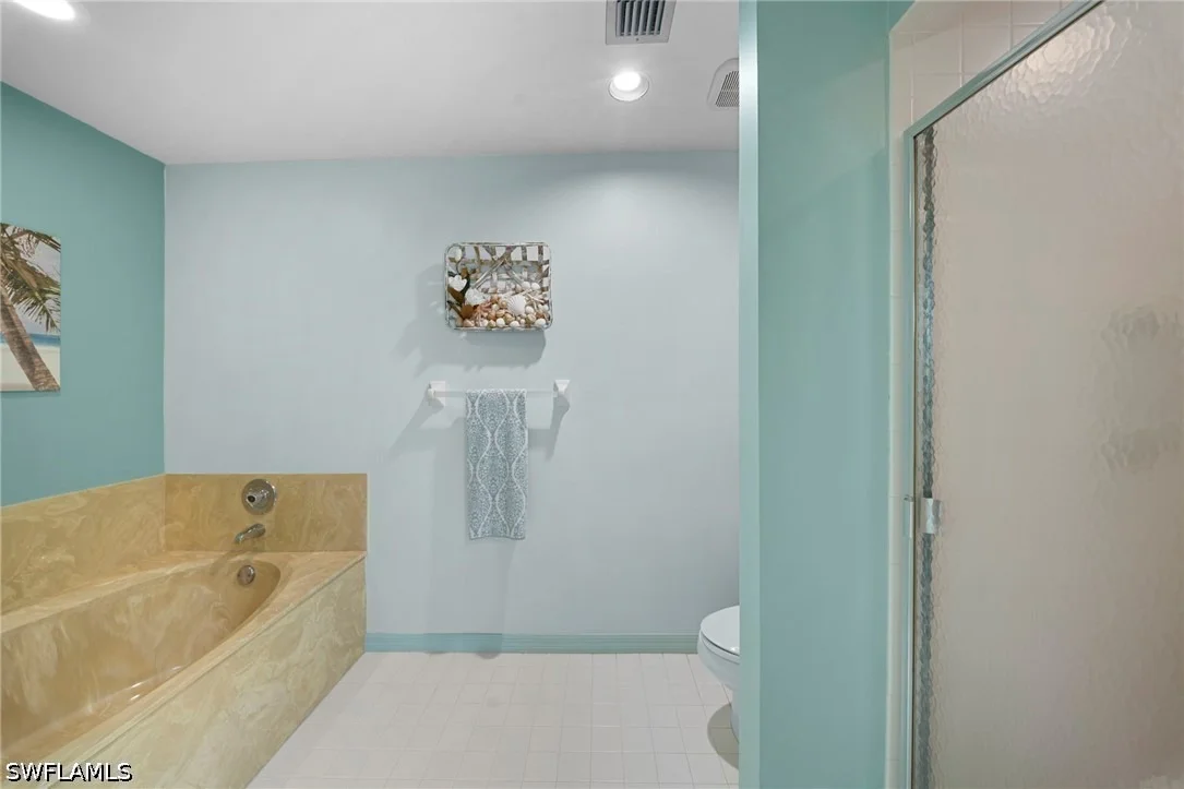 Photo of Unit 202 at 758 Eagle Creek Drive