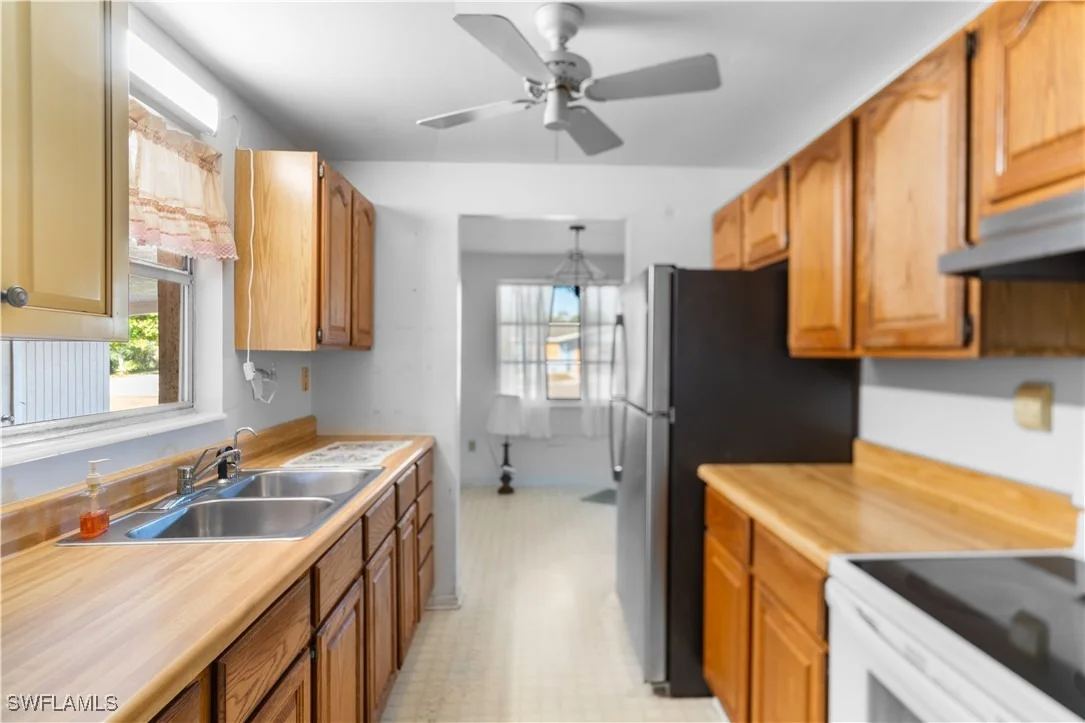 Photo of 4820 Barcelona Circle