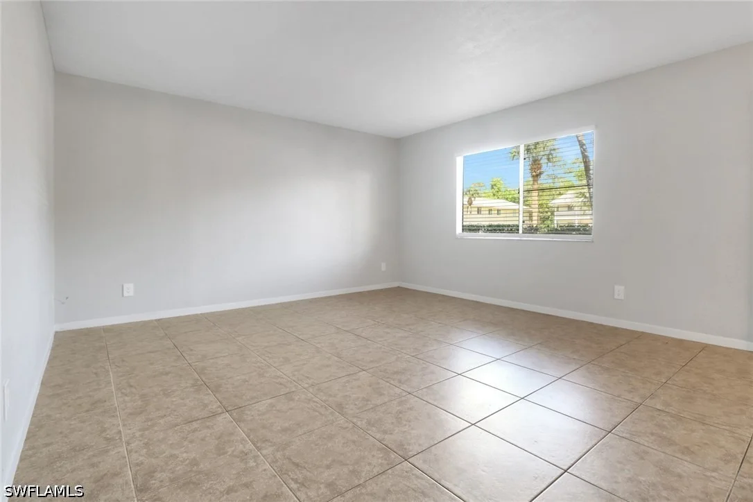 Photo of Unit P4 at 4635 Bayshore Drive