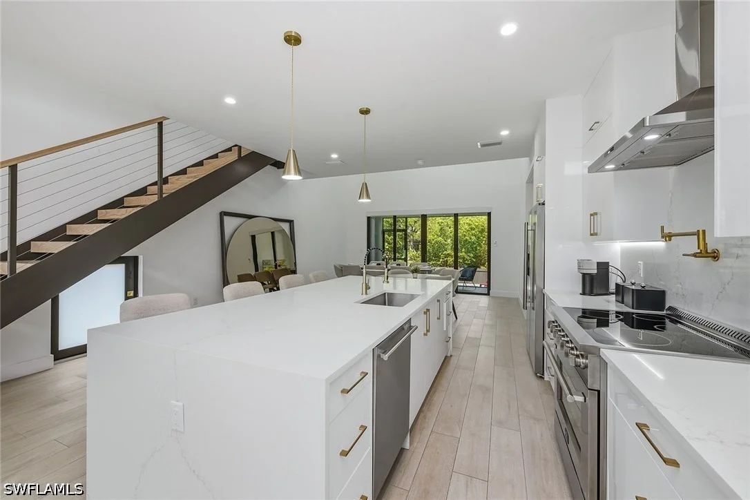 Photo of 3400 Canal Street