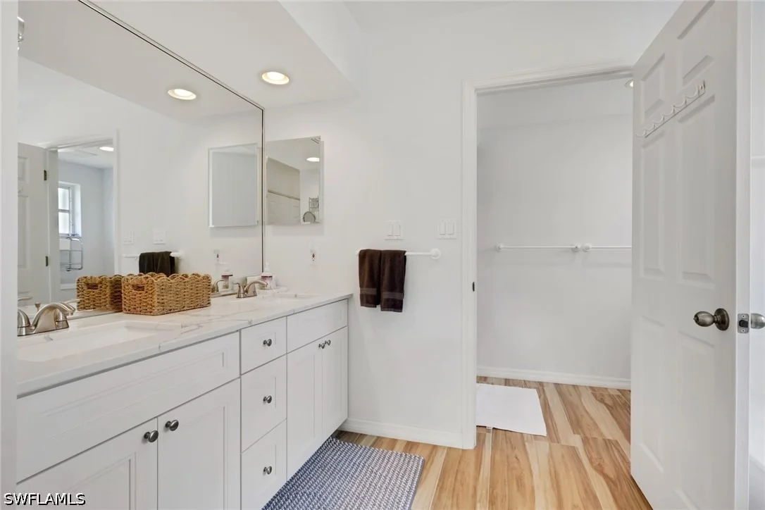Photo of 3588 Corinthian Way