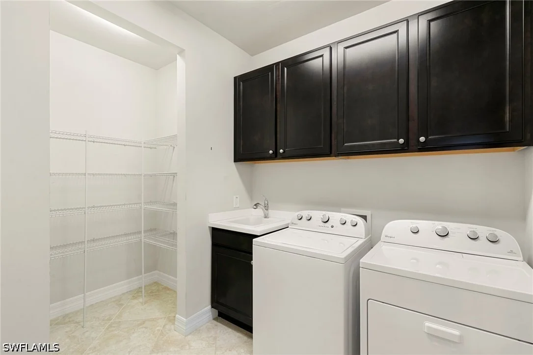 Photo of 6236 Victory Drive