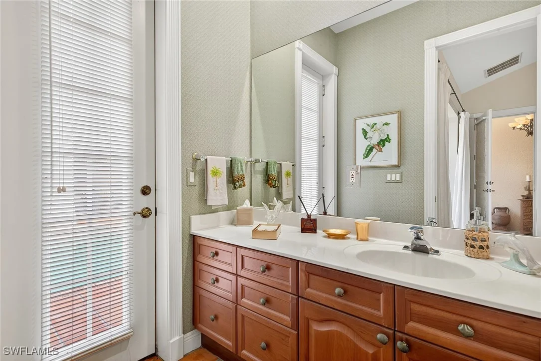 Photo of 556 Eagle Creek Drive