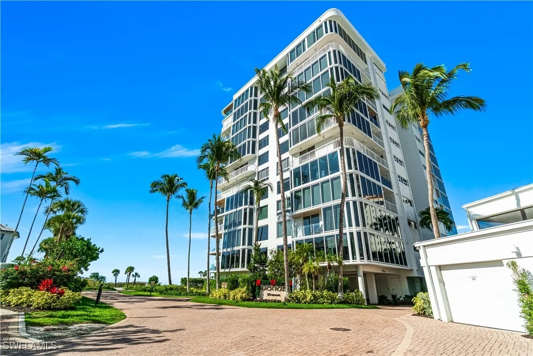 Photo of Unit 103 at 20 Seagate Drive