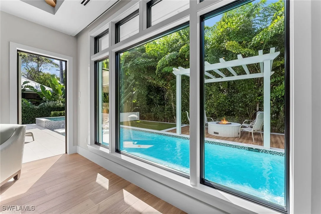 Photo of 644 W Lake Drive