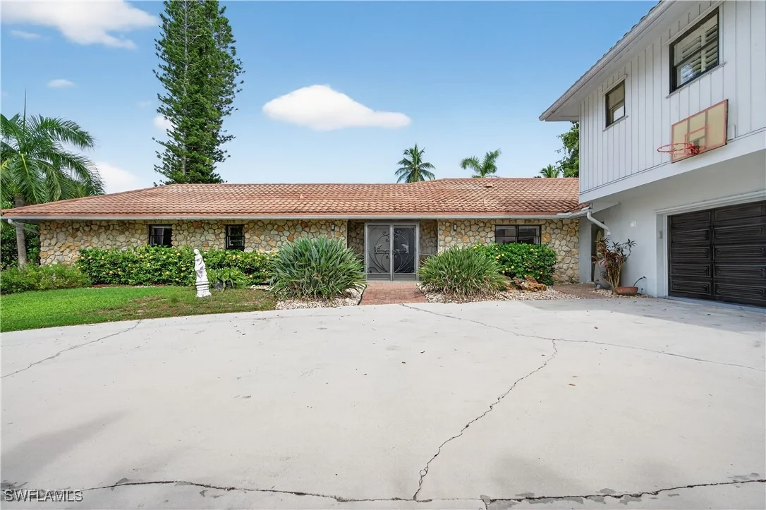 Photo of 931 Scott Drive