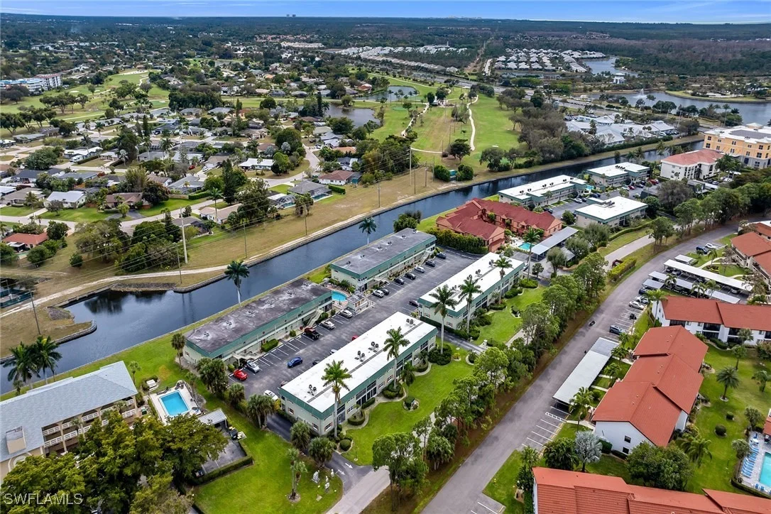 Photo of Unit 3B at 200 Valley Stream Drive