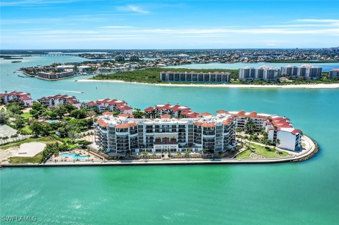 Photo of Unit 206 at 700 La Peninsula Boulevard