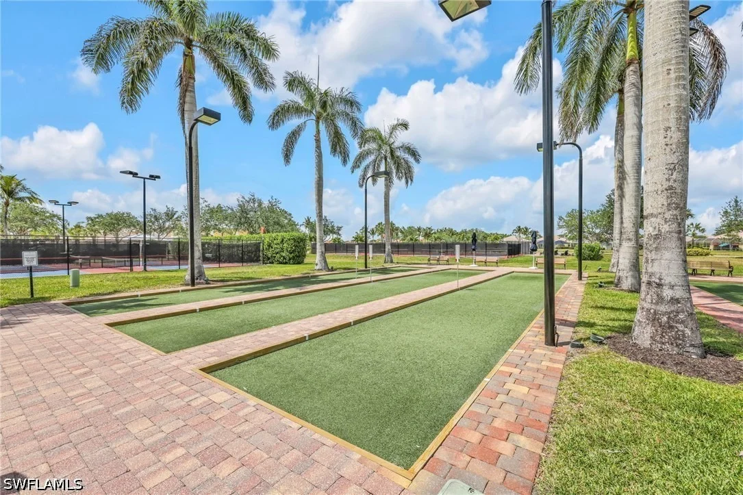 Photo of 7677 Rozzini Lane