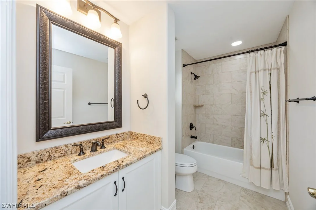 Photo of Unit 202 at 857 Carrick Bend Circle