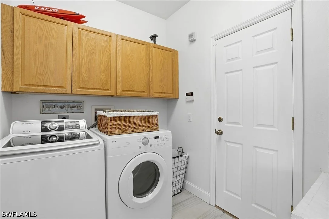 Photo of 4404 16th Avenue SE