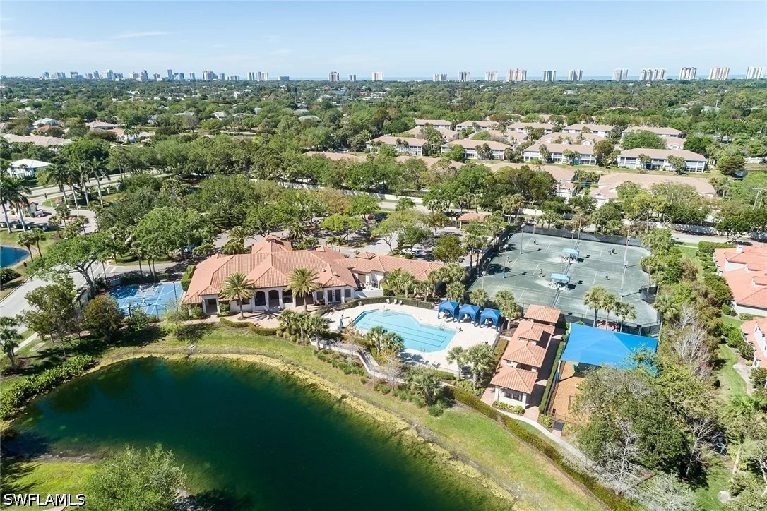 Photo of 2036 Laguna Way