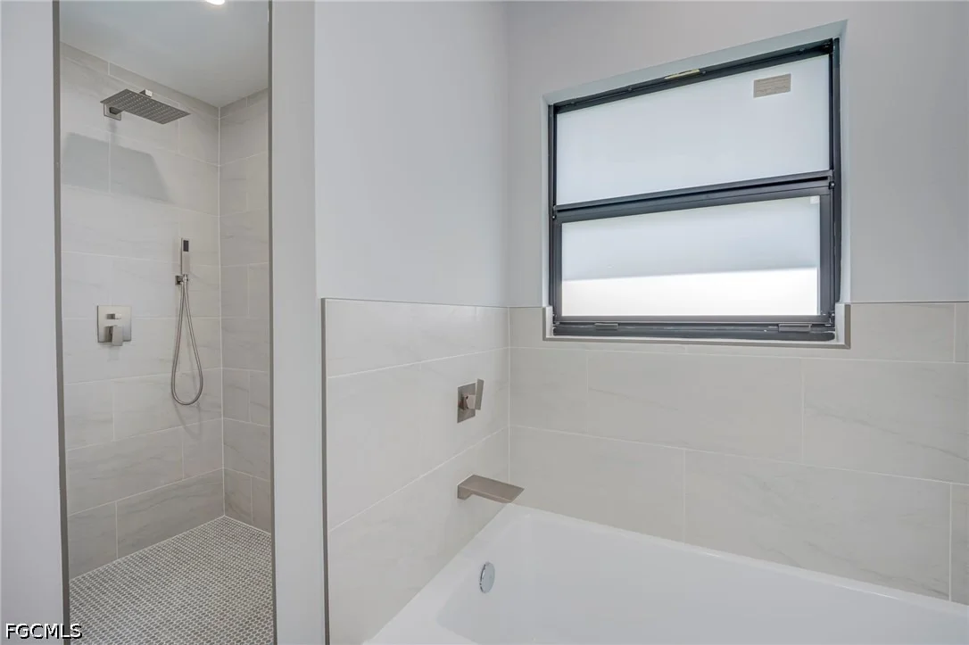 Photo of 3111 Sunshine Boulevard