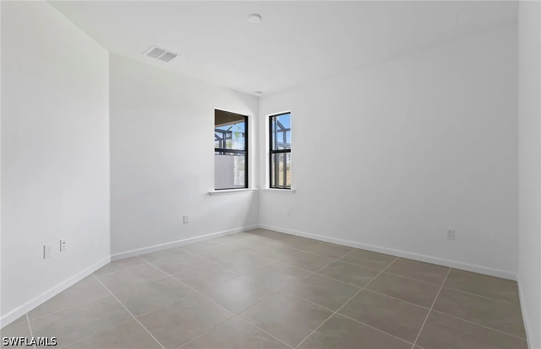 Photo of 6423 Memorial Lane