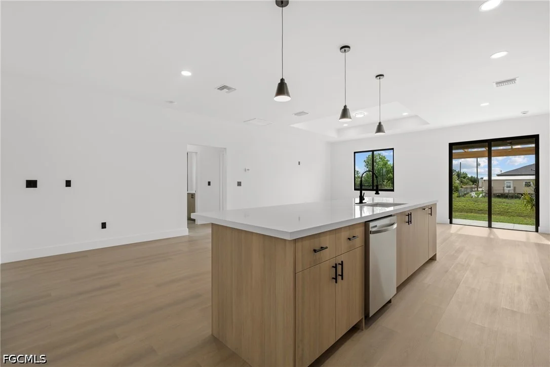 Photo of 8033 Oakleaf Circle