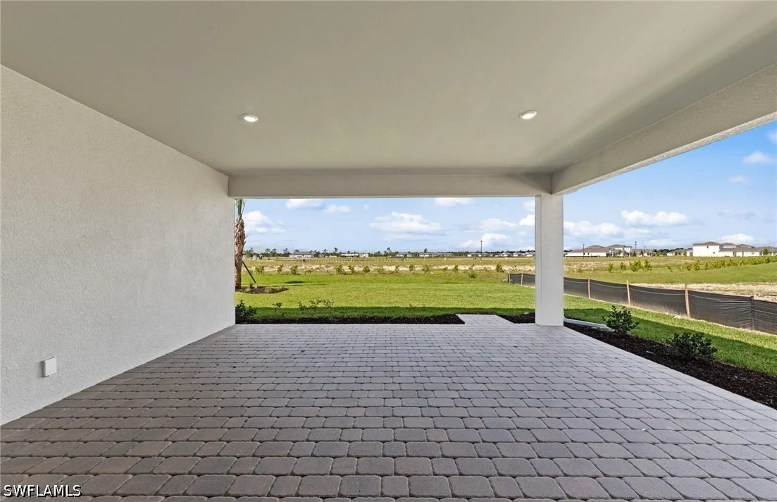 Photo of 44589 Emerald Street