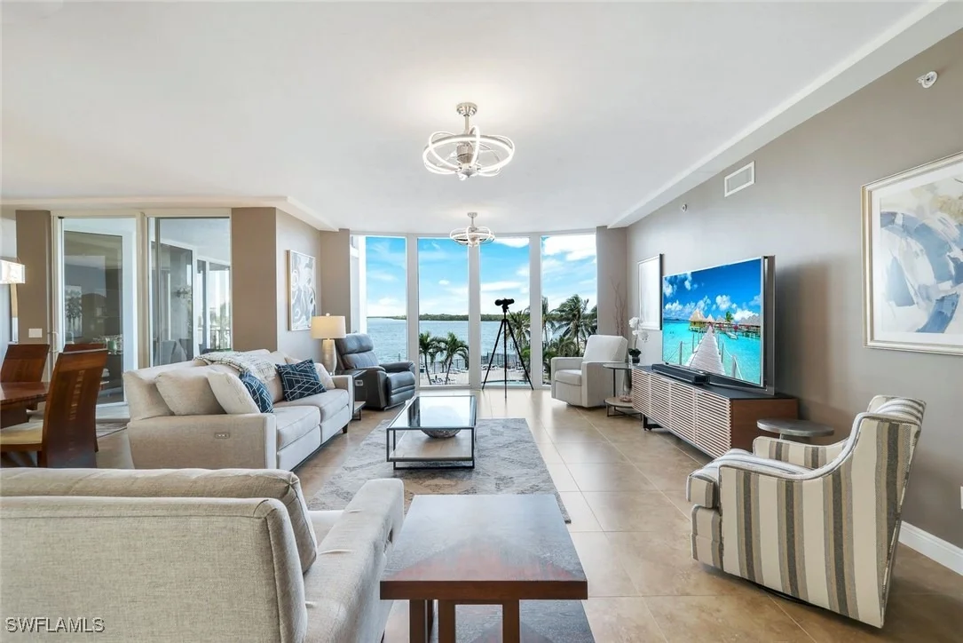 Photo of Unit 206 at 700 La Peninsula Boulevard