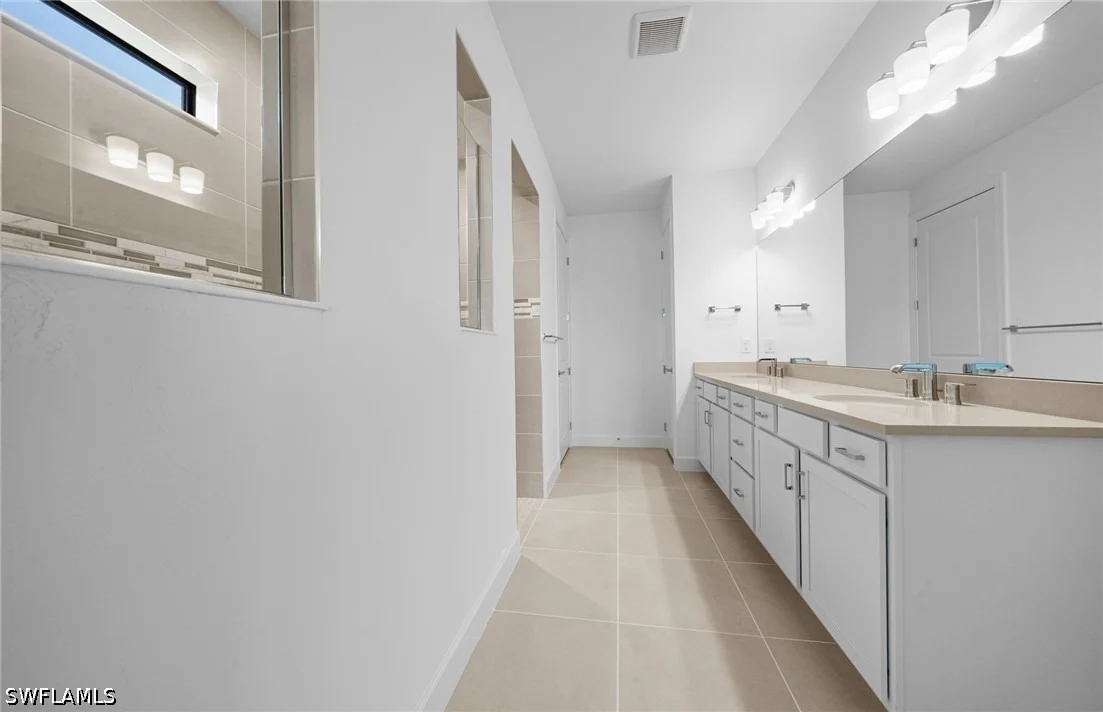 Photo of 17032 Bishop Boulevard