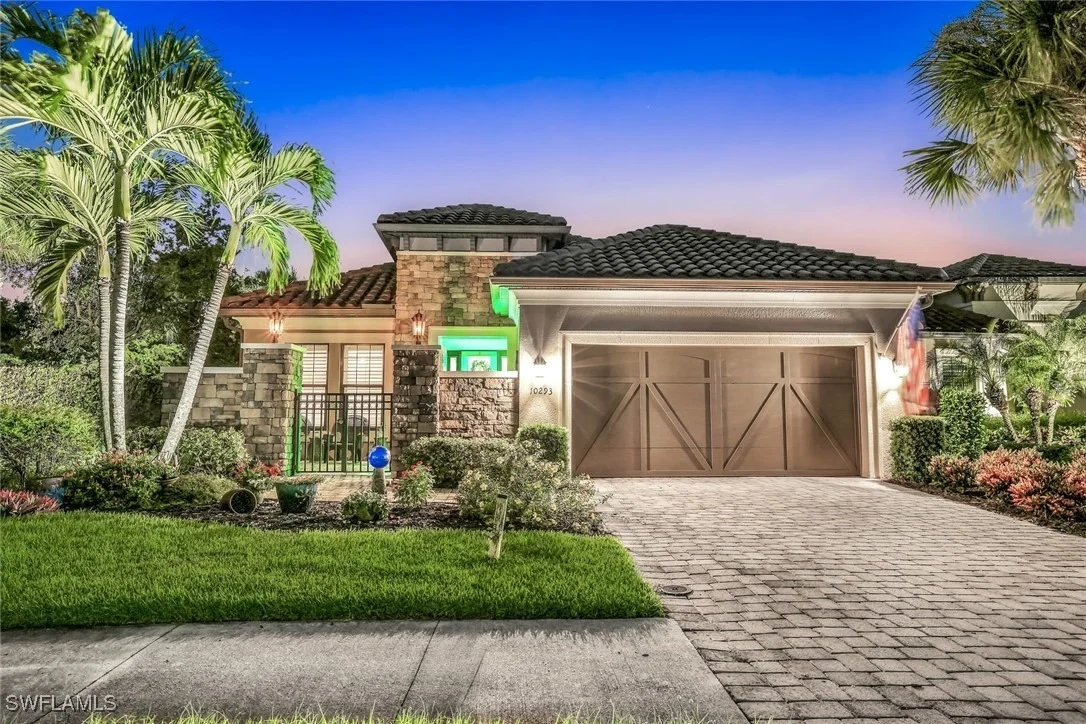 Photo of 10293 Coconut Road