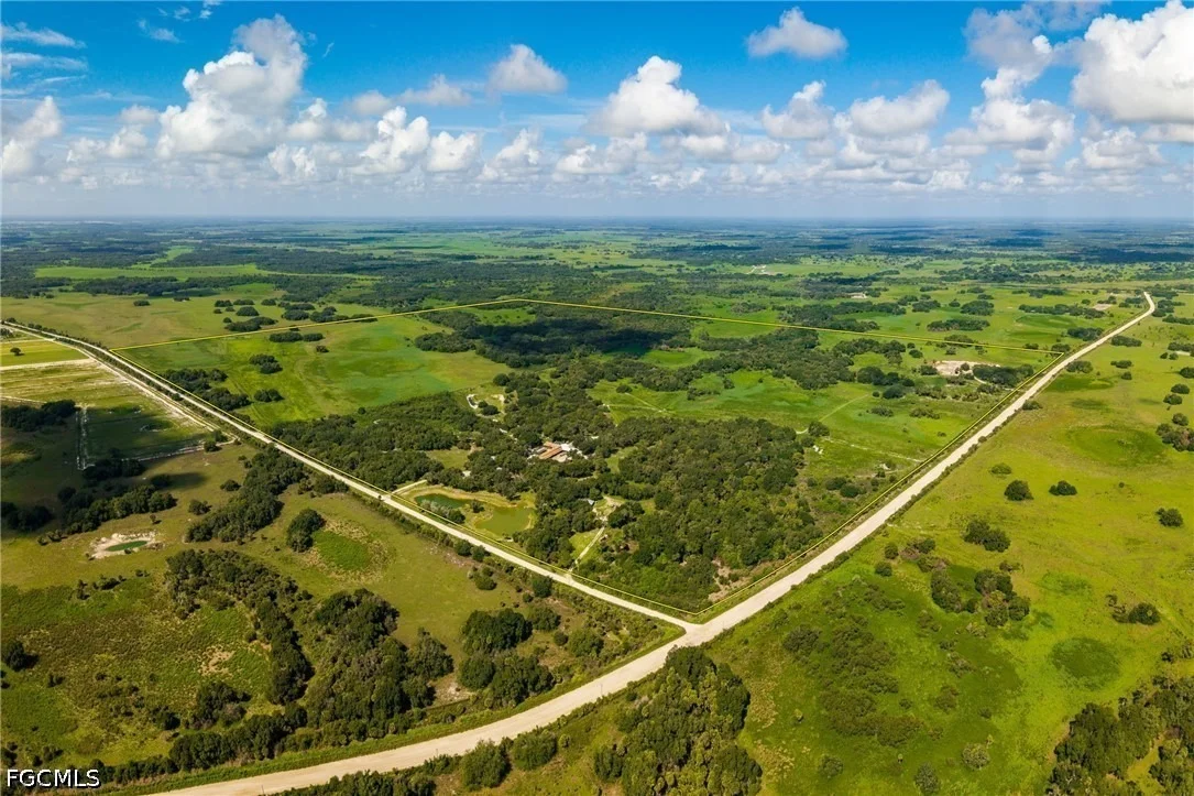 Photo of 21405 Dooley Grade Road