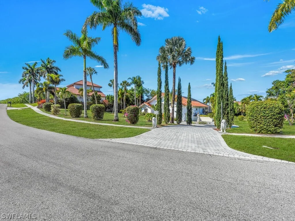 Photo of 620 Inlet Drive