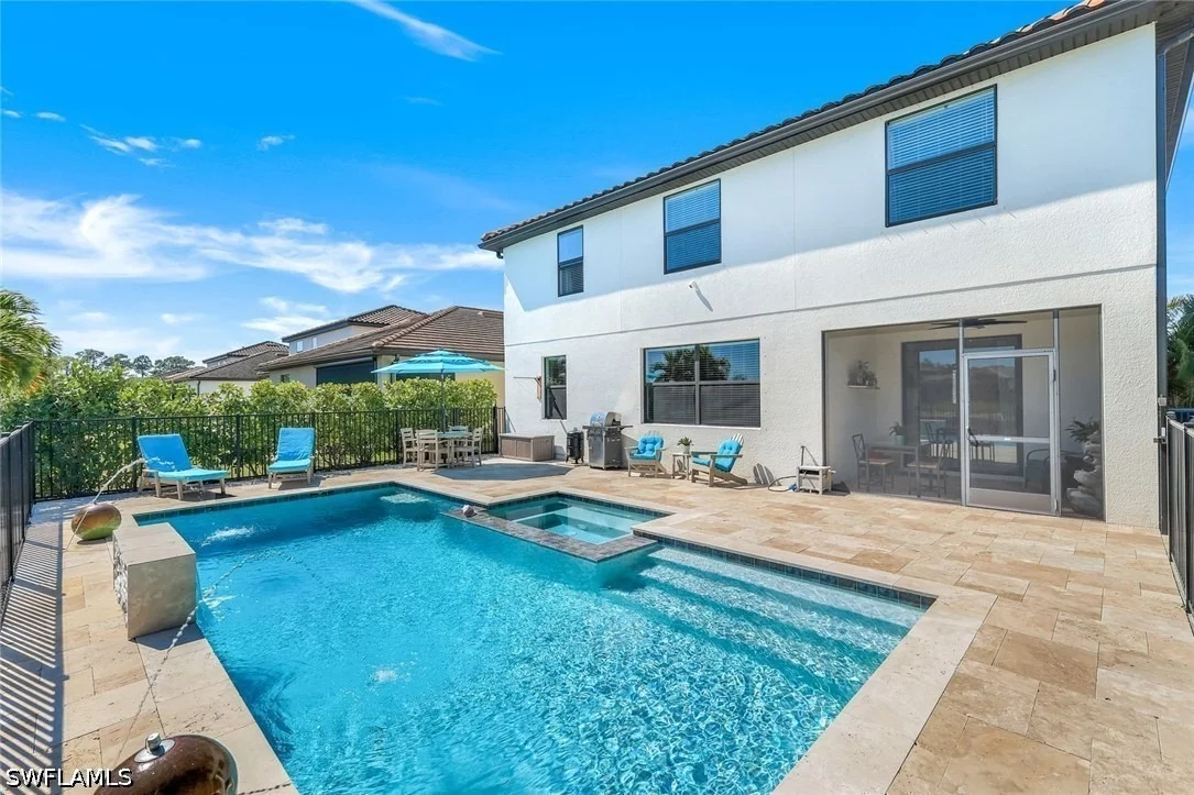 Photo of 9250 Shadow Oak Lane