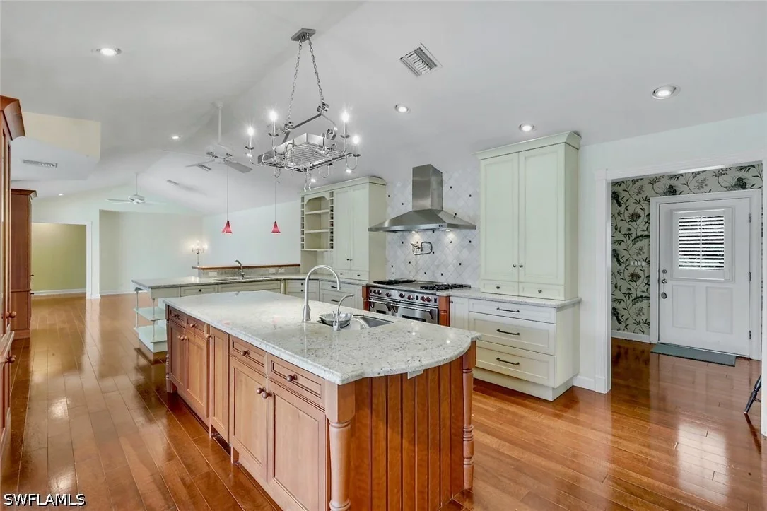 Photo of 675 Murex Drive