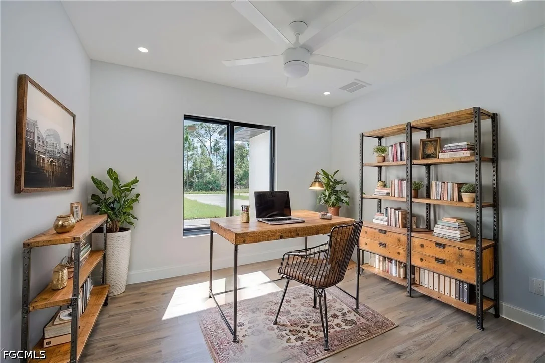 Photo of 3111 Sunshine Boulevard