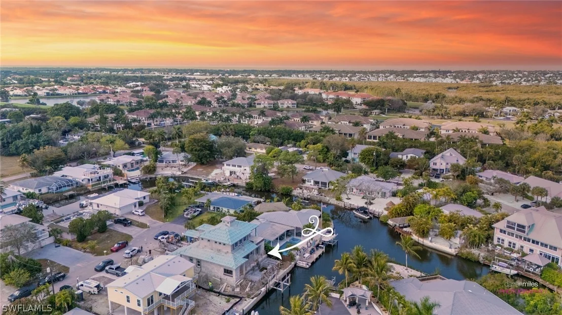 Photo of 2649 Riverview Drive