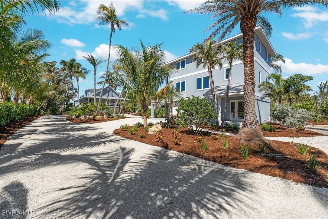 Photo of 16886 Captiva Drive