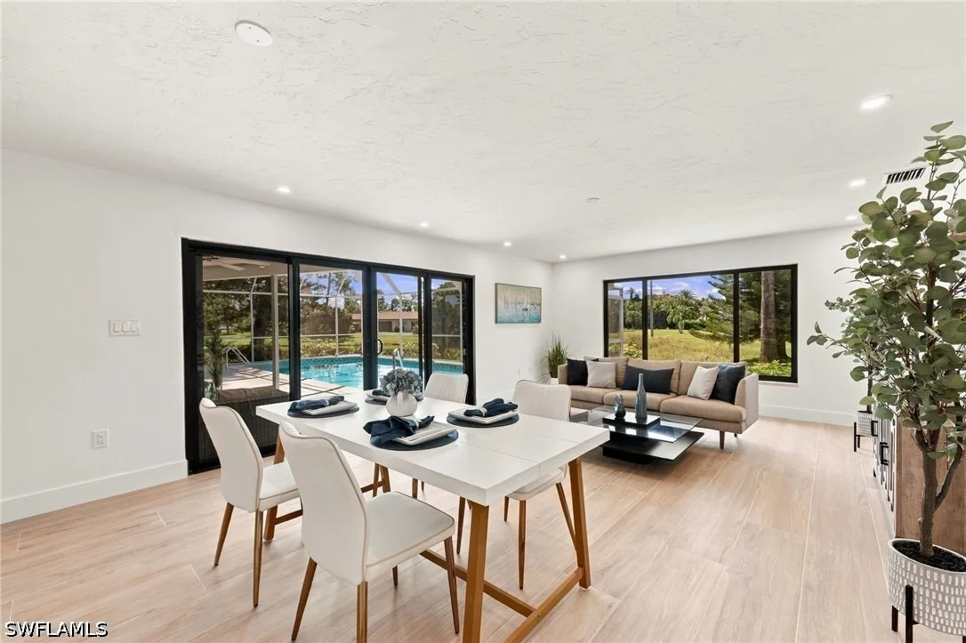 Photo of 2353 Abbey Court