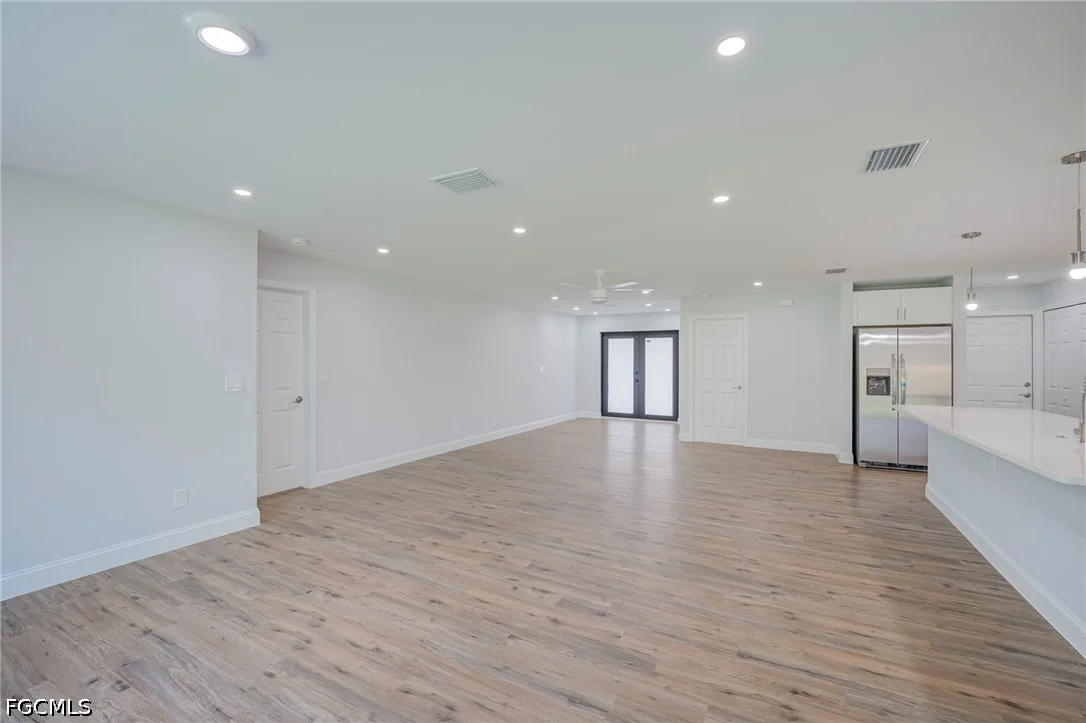 Photo of 3111 Sunshine Boulevard