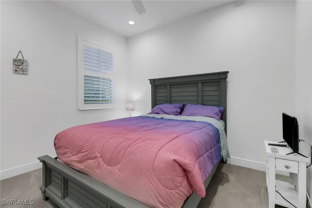 Photo of Unit 1801 at 6953 Avalon Circle