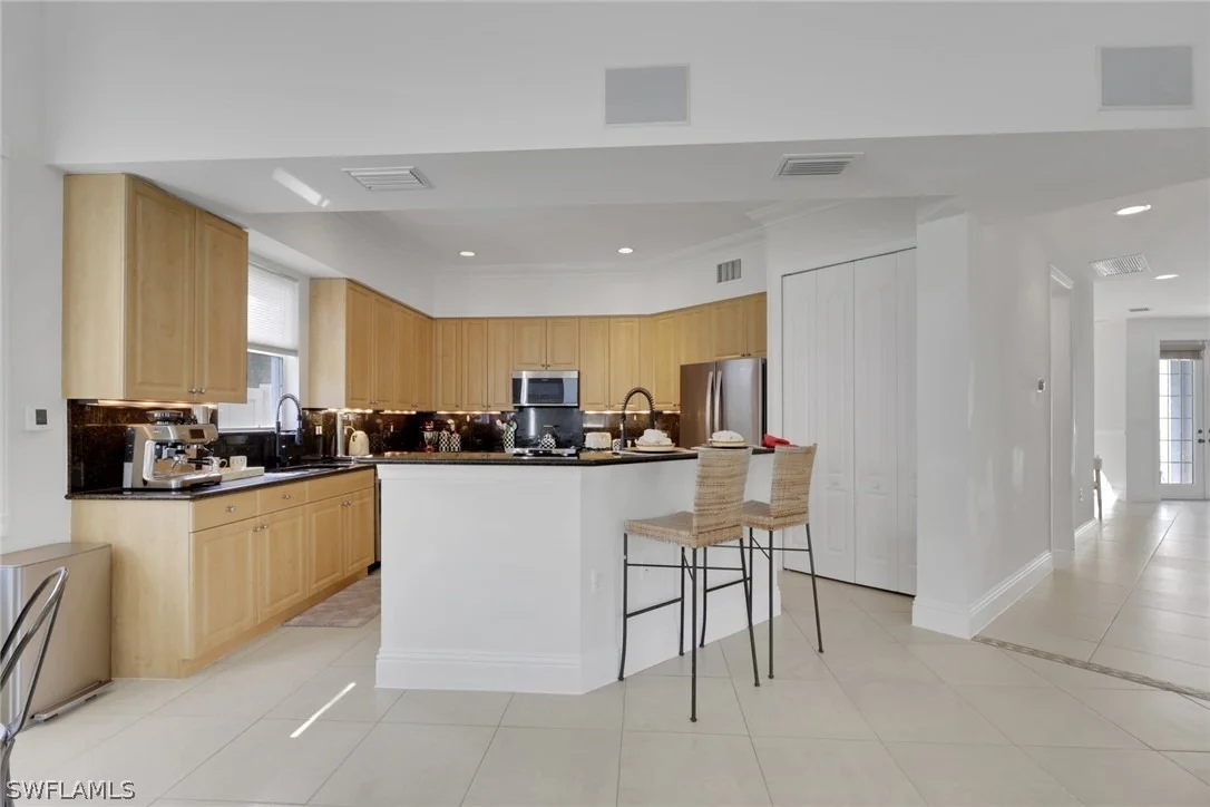Photo of 6181 Hidden Oaks Lane