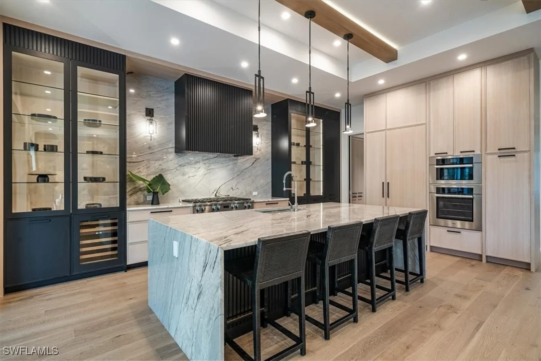 Photo of 349 2nd Avenue N