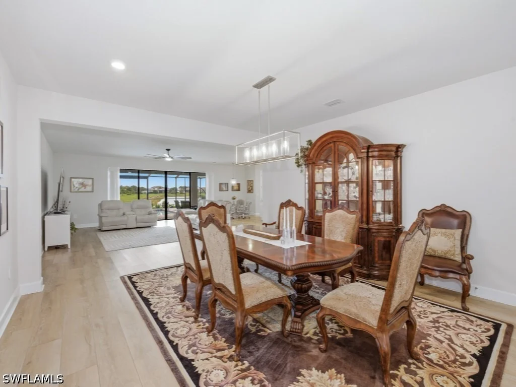 Photo of 4010 E Hampton Circle
