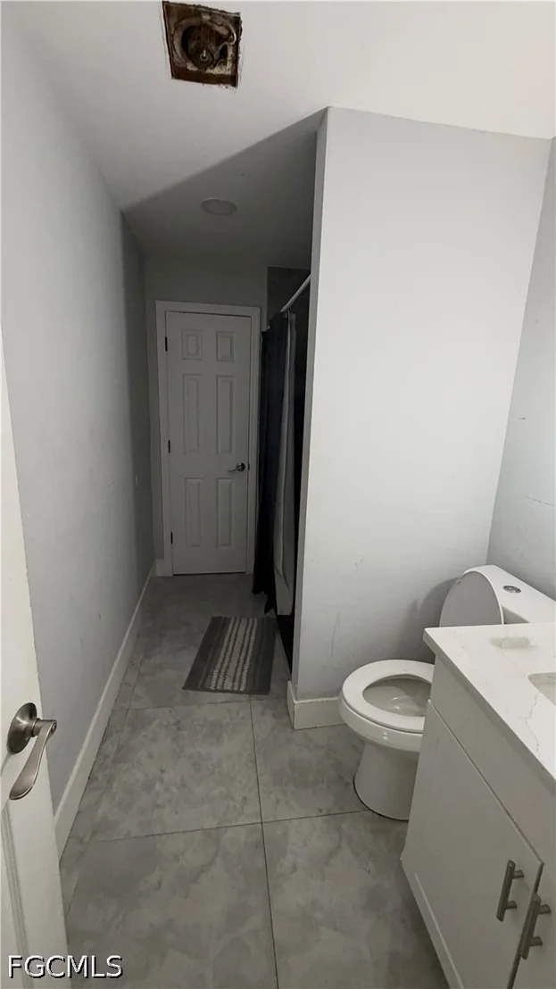 Photo of 1004 E Jersey Road