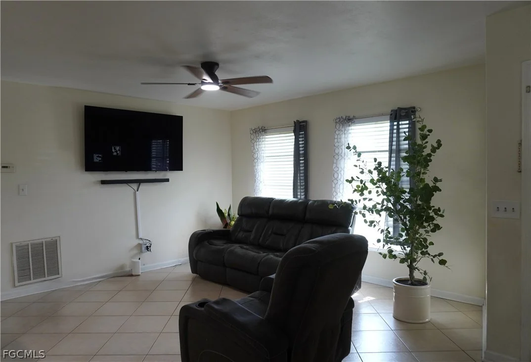 Photo of 5211 Tower Drive